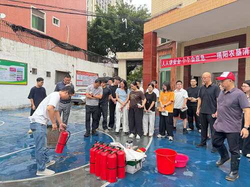 乐动手机平台_乐动(中国)开展消防安全演练活动4.png